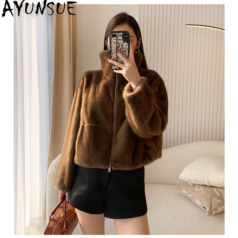 Casaco de Pele de Mink Inteiro - Winter Clothing Label avaliação e preço